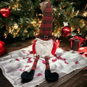 Paw pals gnome large dog toy NEW WITH TAGS